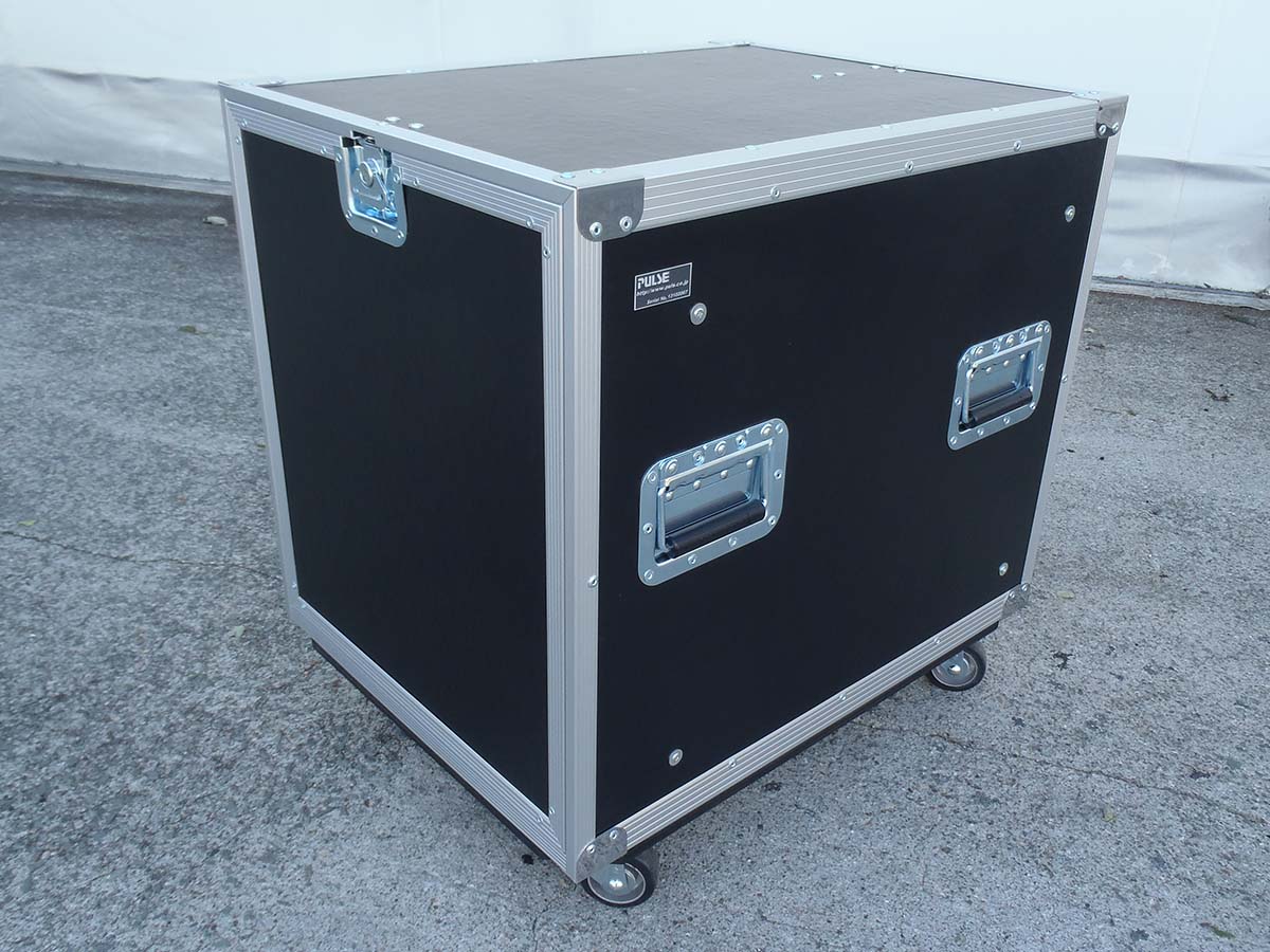 EIA Rack LC-Type | 19インチラック | 有限会社パルス